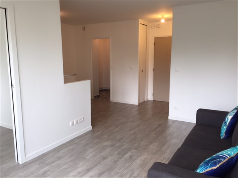 Photo APPARTEMENT LE PLESSIS BOUCHARD - 2 pièce(s) - 39 m2 image 3/6