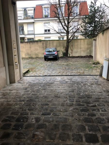 Photo IMMEUBLE LOUE DEUIL LA BARRE - 5 pièce(s) - 215 m2 image 3/3