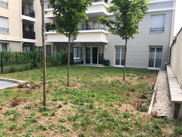 FRANCONVILLE F3 meublé