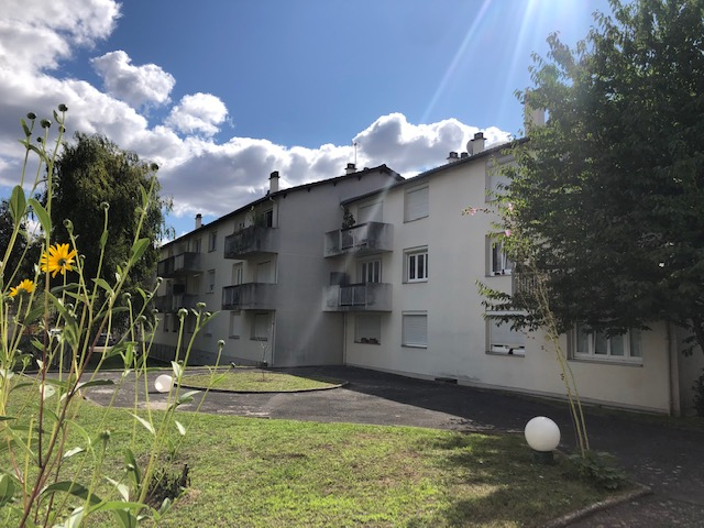 Photo Appartement Frepillon 1 pièce(s) 32 m2 image 2/6