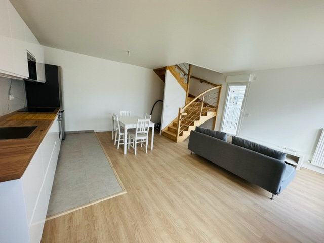 Photo Appartement  5 pièce(s) 98.81 m2 image 4/6