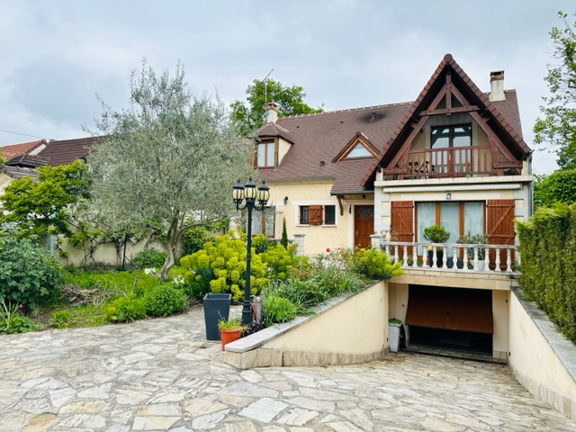BEAUCHAMP PAVILLON Meublé