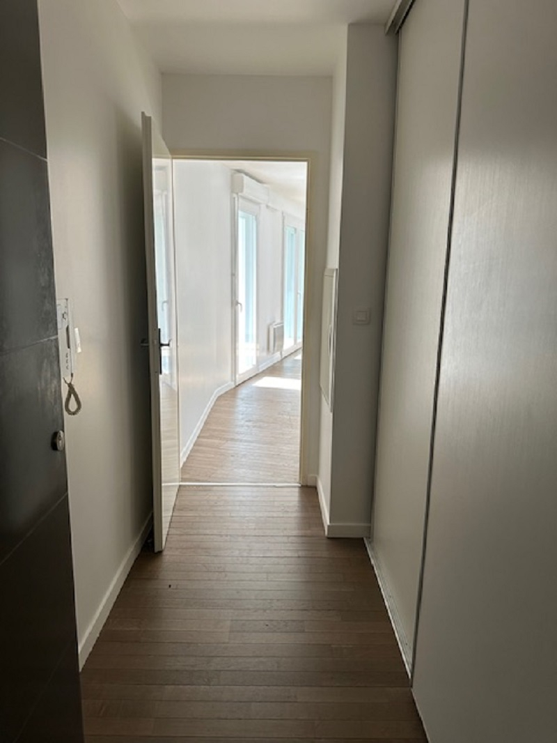 Photo Appartement Ermont 3 pièce(s) 62.57 m2 image 4/6