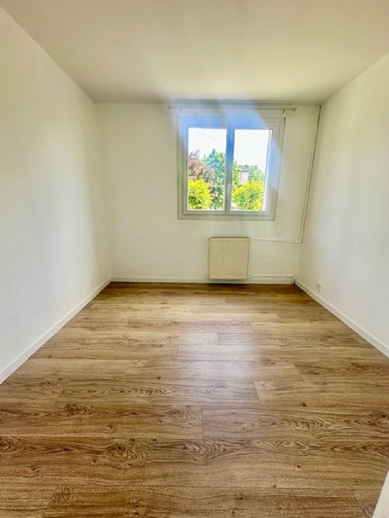 Photo Appartement Taverny 4 pièce(s) 69 m2 image 3/6