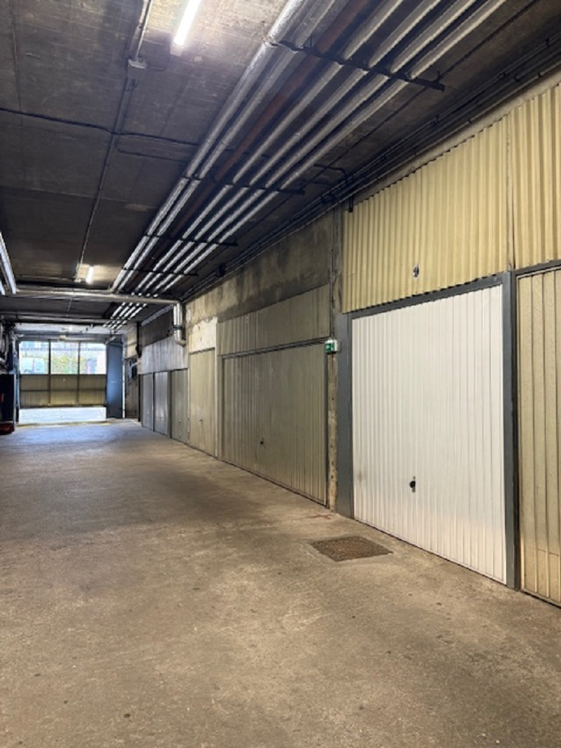 Photo LE PLESSIS BOUCHARD BOX EN SOUS SOL image 1/3