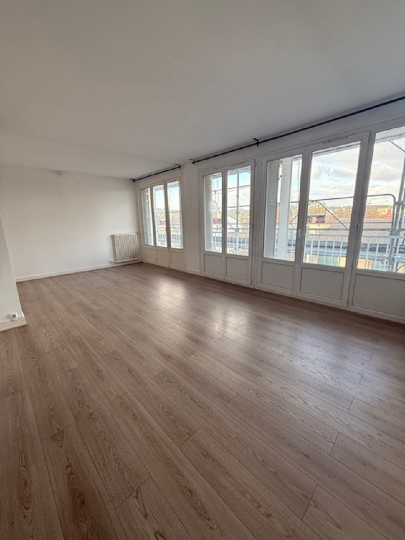 Photo Appartement  4 pièce(s) 76 m2 image 1/6