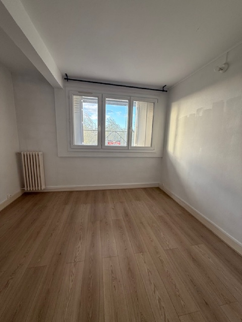 Photo Appartement  4 pièce(s) 76 m2 image 6/6