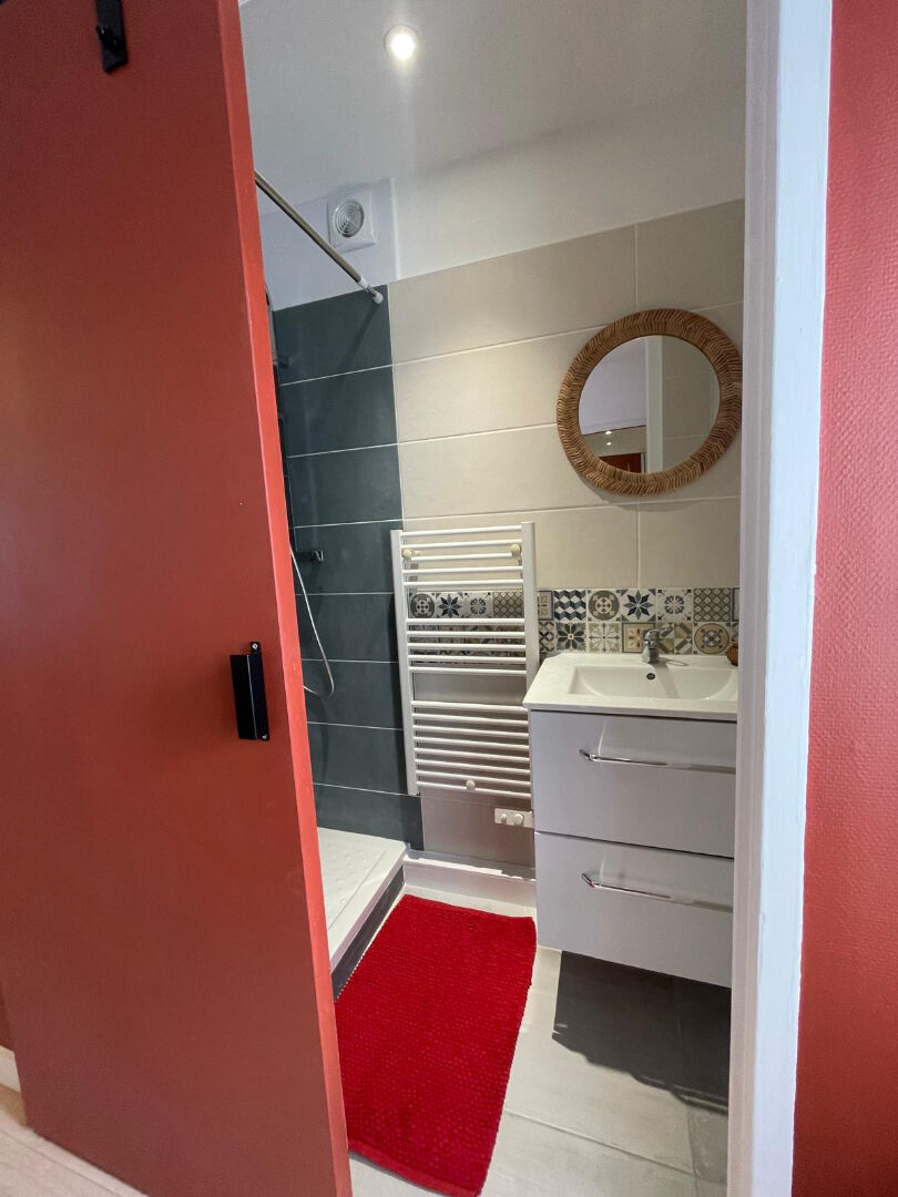 Photo APPARTEMENT DE TYPE 2 MEUBLE image 5/5