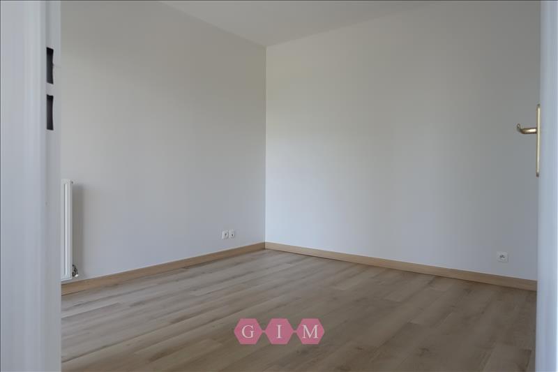 Photo CERGY image 6/6