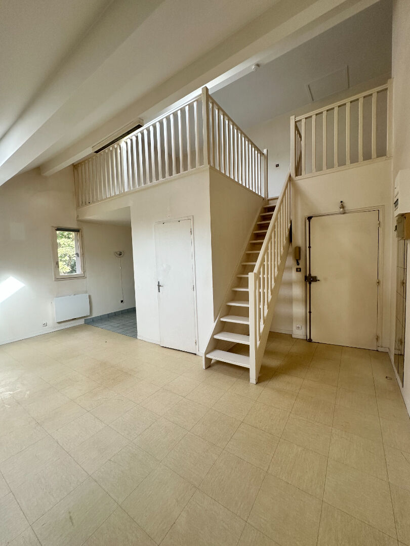 Photo Appartement Brie Comte Robert  2 pièce(s) 40 m2 image 5/6