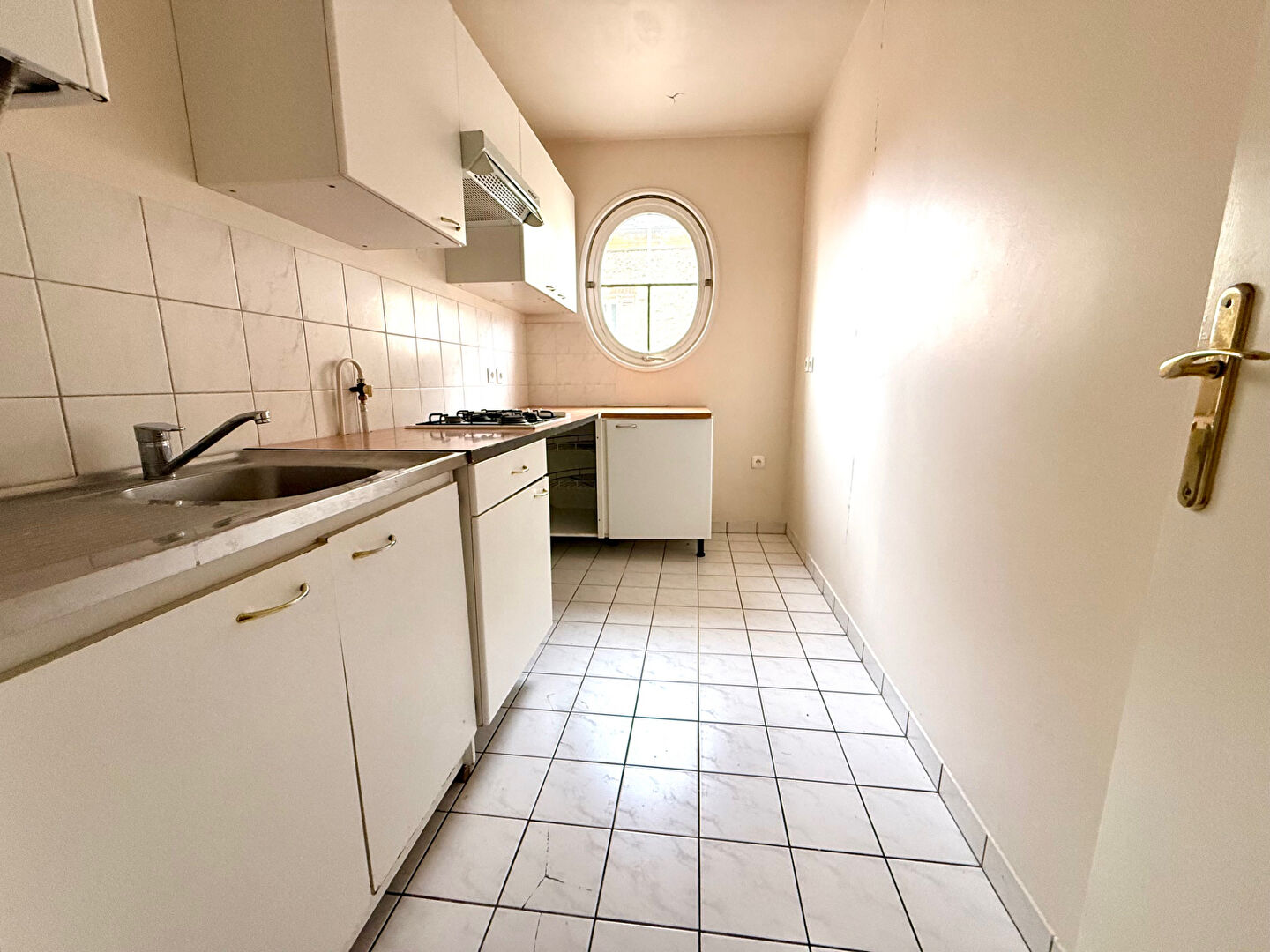 Photo À vendre : Appartement 2 pièces à Brie Comte Robert image 4/6