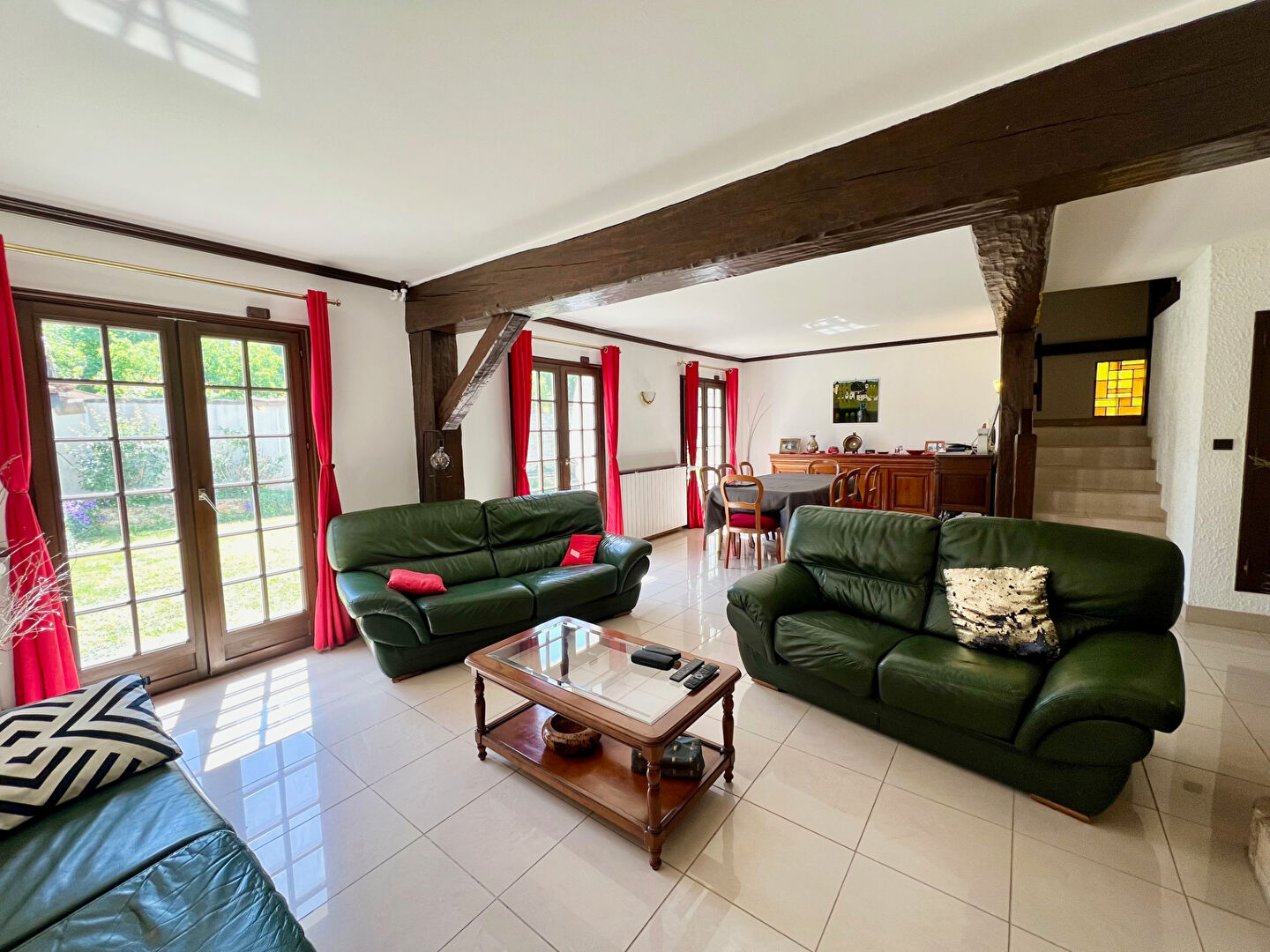 Photo Maison à vendre à Brie Comte Robert - 8 pièces, 4 chambres image 3/6