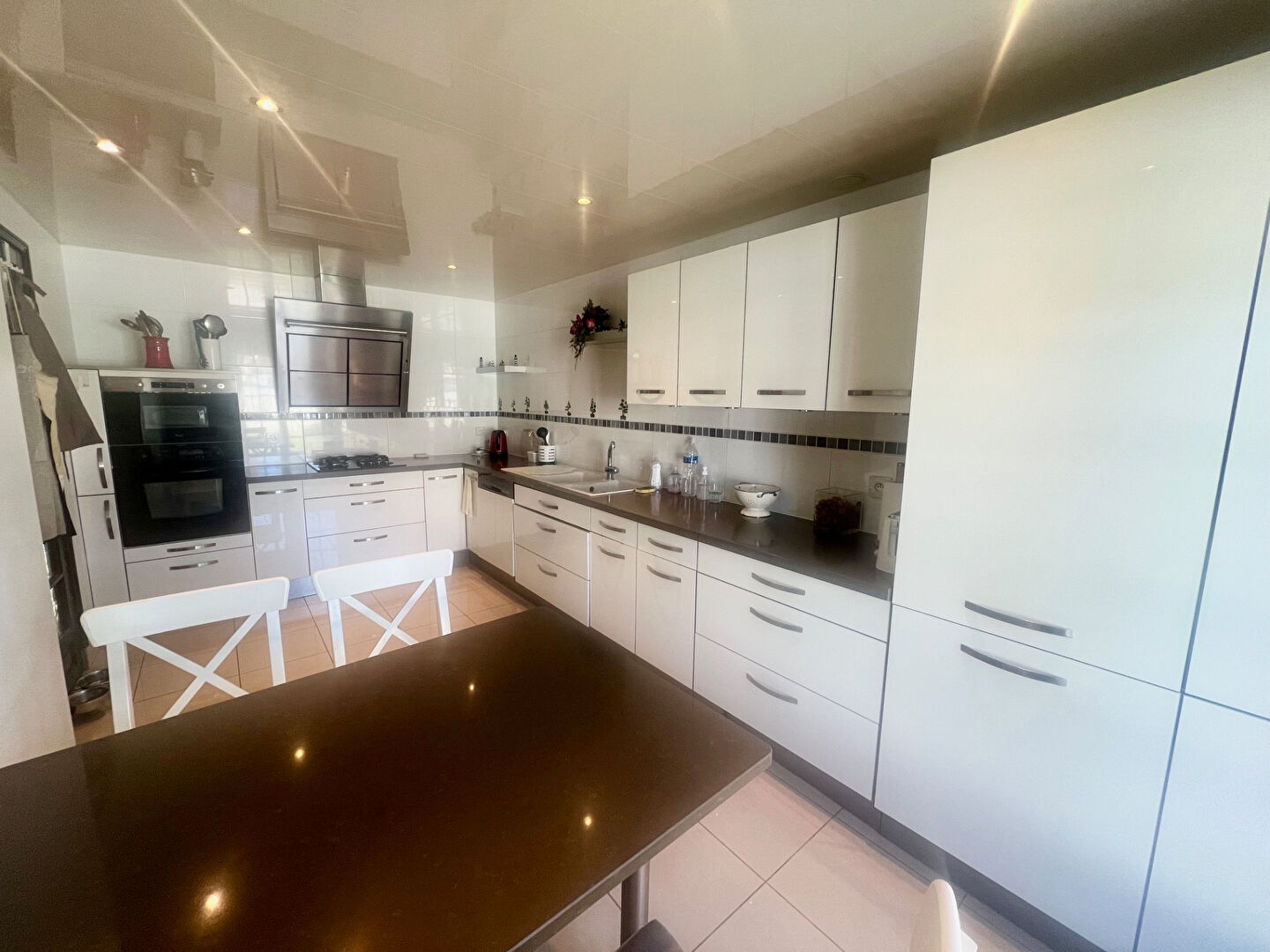 Photo Maison à vendre à Brie Comte Robert - 8 pièces, 4 chambres image 5/6