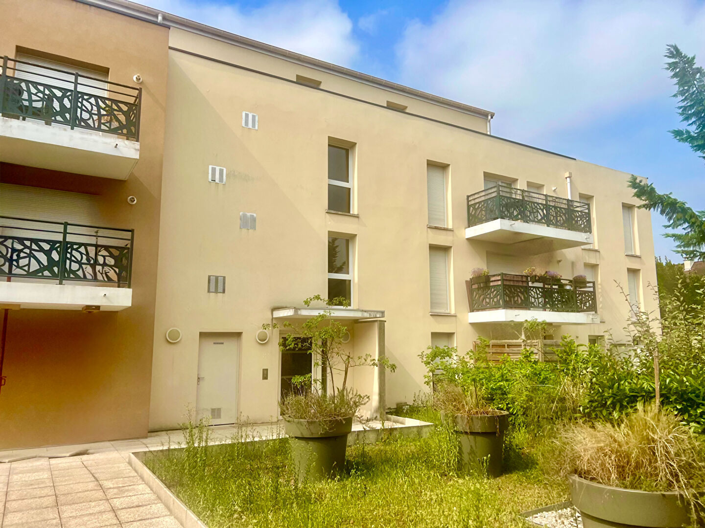 Photo À vendre : Appartement 2 pièces à Brie Comte Robert image 1/6