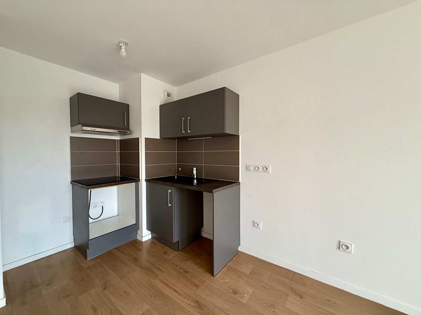 Photo À vendre : Appartement 2 pièces à Brie Comte Robert image 4/6