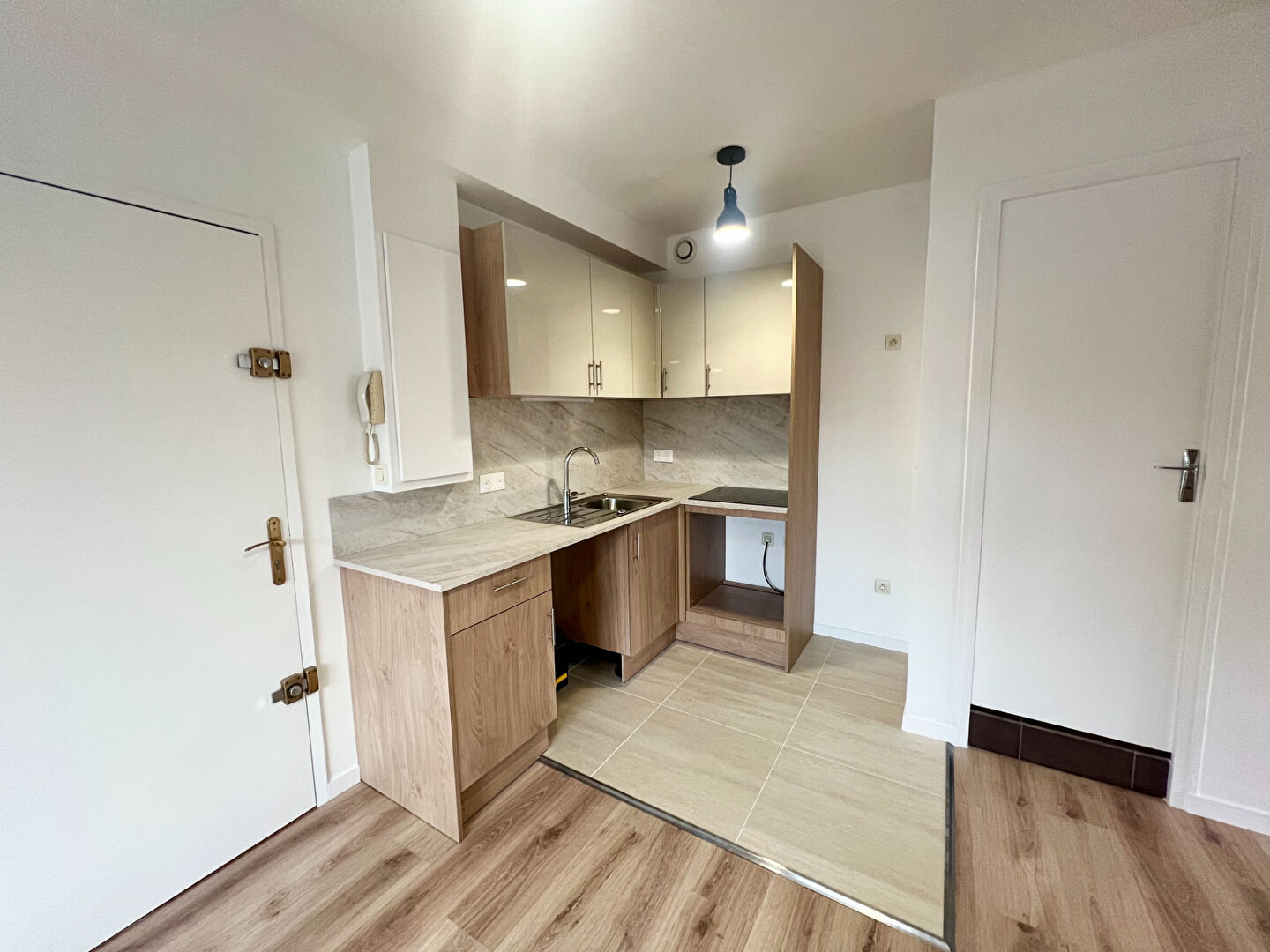 Photo Appartement  2 pièce(s) image 1/6