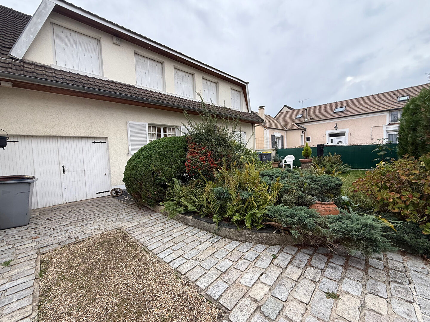 Maison à vendre à Brie Comte Robert - 3 chambres, 133 m²