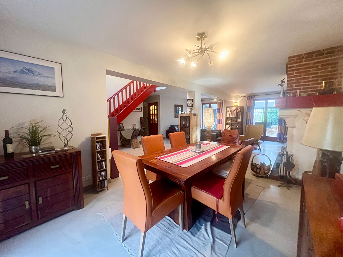 Photo Maison spacieuse à vendre à Guignes - 5 chambres image 5/6