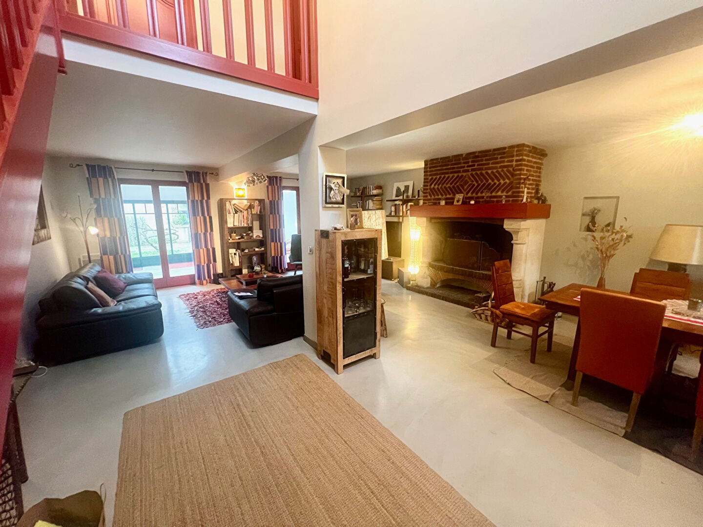 Photo Maison spacieuse à vendre à Guignes - 5 chambres image 6/6