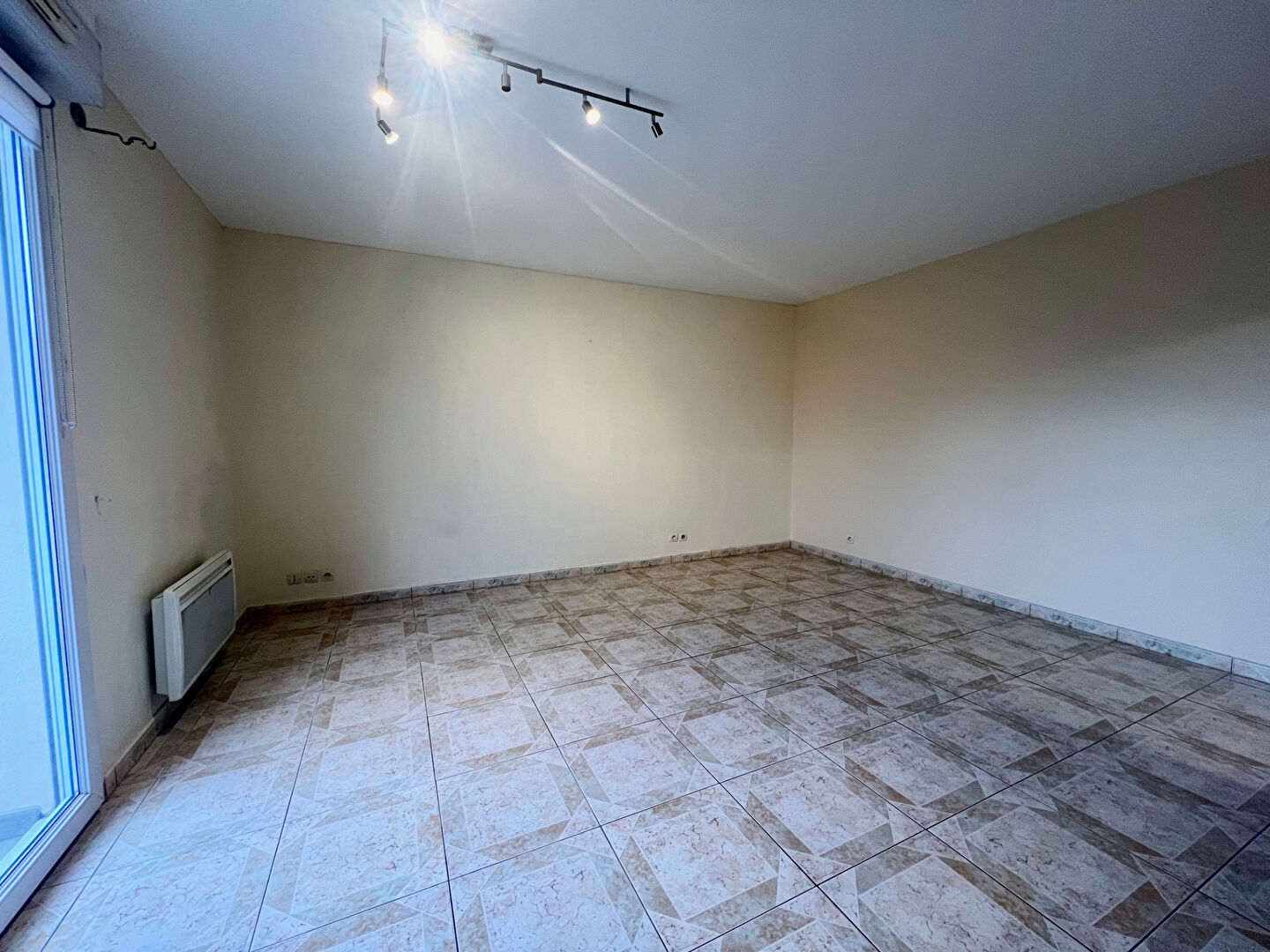 Photo À vendre : Appartement 3 pièces à Brie Comte Robert image 6/6