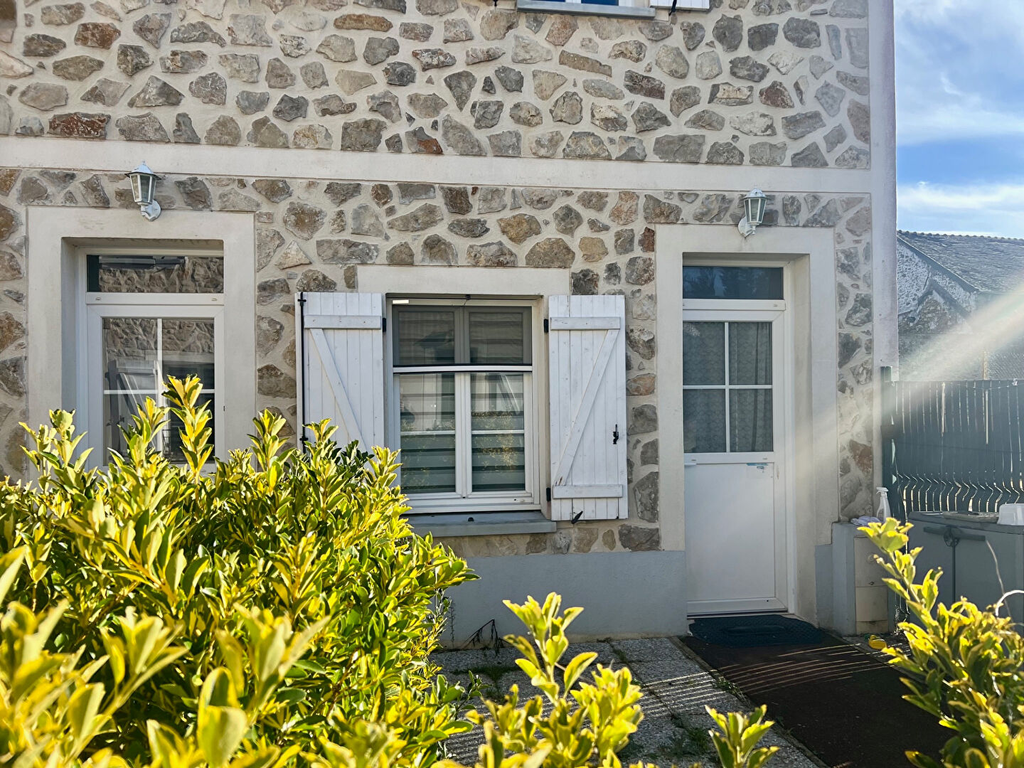 Agence immobilière de GILL AGENCE DE L'HOTEL DE VILLEDADIMMO Brie comte robert - GILL AGENCE DE L'HOTEL DE VILLEDADIMMO