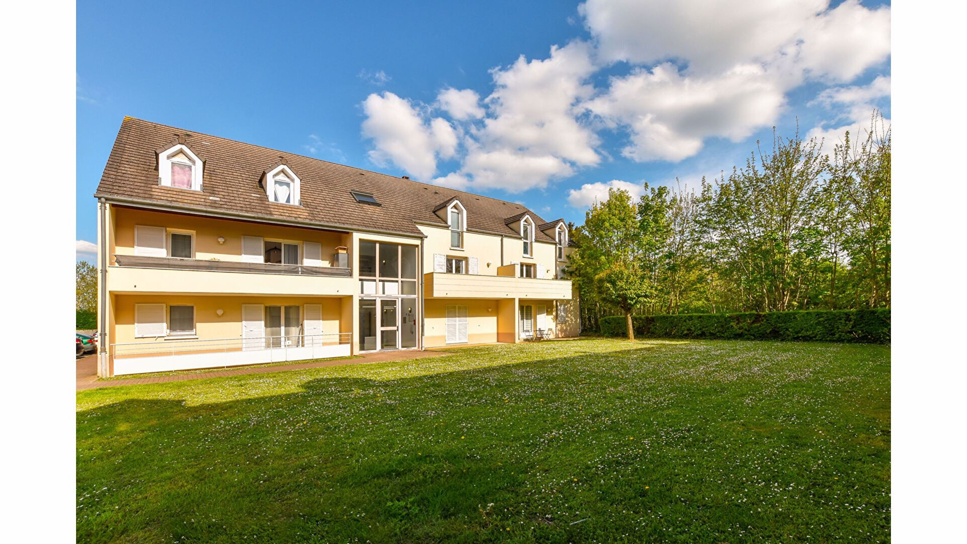 Agence immobilière de GILL AGENCE DE L'HOTEL DE VILLEDADIMMO Brie comte robert - GILL AGENCE DE L'HOTEL DE VILLEDADIMMO