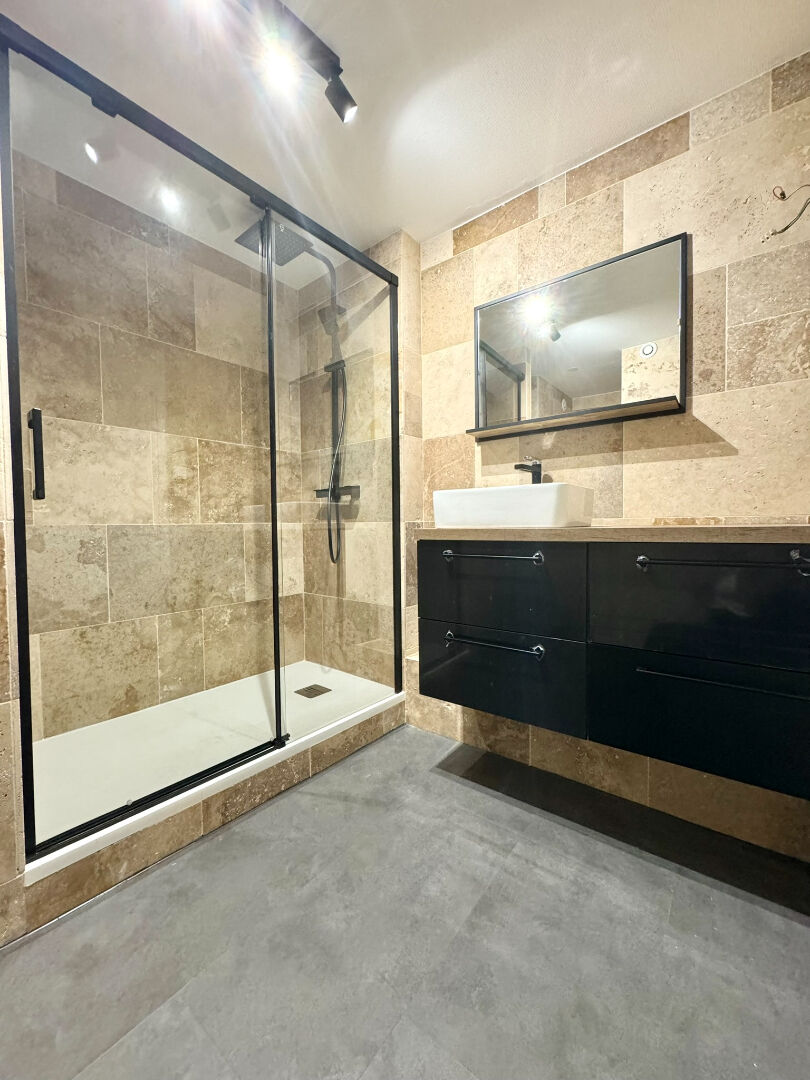 Photo NANCY - T4 DE 113m2 AVEC PARKING image 6/6