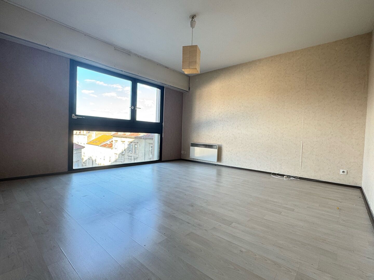 Nancy T2 LUMINEUX de 44 m2 (GARAGE EN SUPPLÉMENT POSSIBLE)