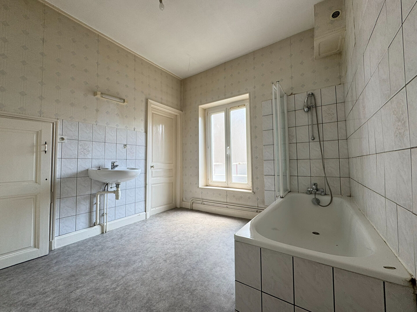 MAISON DE VILLE à Neuves Maisons 5 pièces 120m2
