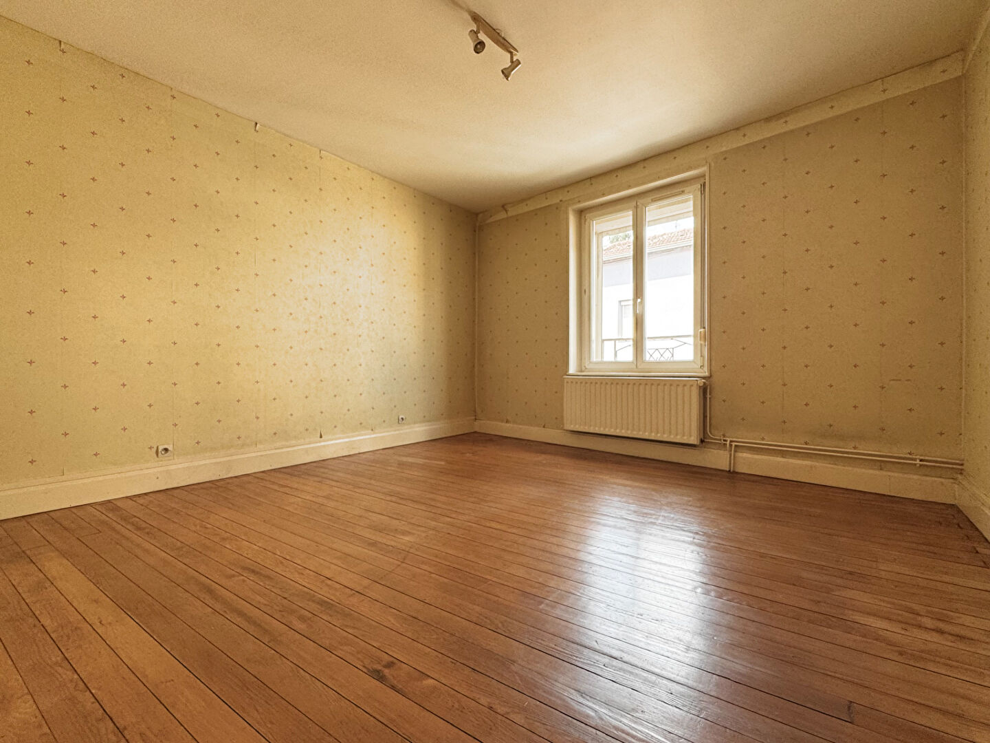 MAISON DE VILLE à Neuves Maisons 5 pièces 120m2
