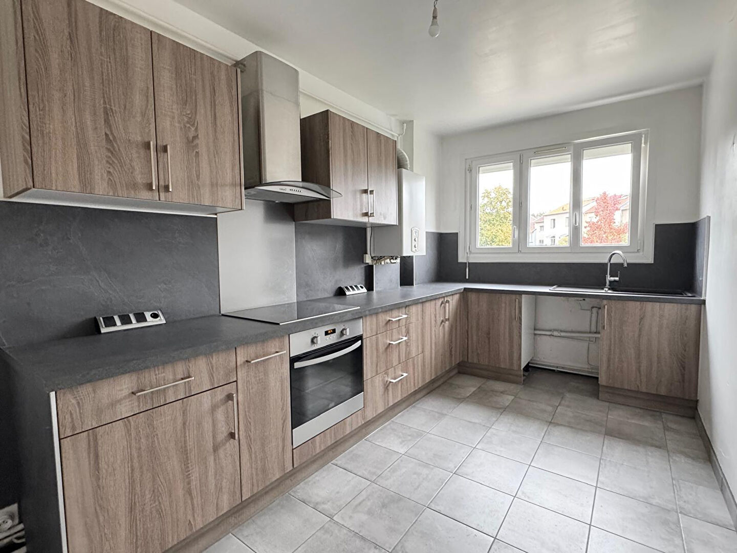 Photo SAINT MAX, APPARTEMENT T4 avec PARKING image 6/6