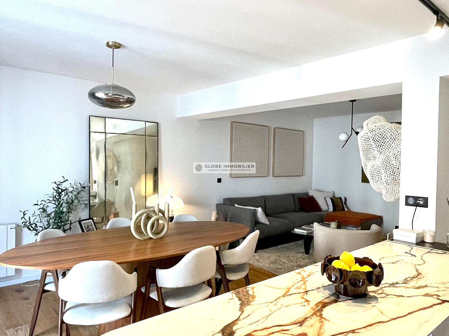 Photo Biarritz Centre  T3 , proche des Halles - Appartement raffiné, mobilier haut de gamme, vie tout à pied image 2/6