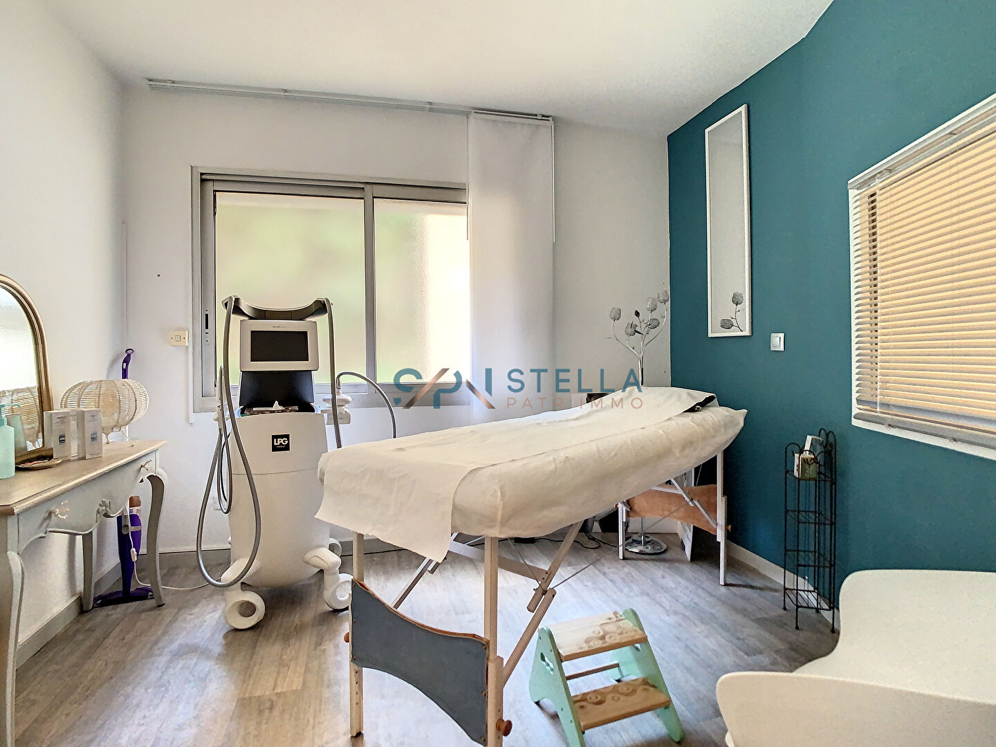 Photo Local Professionnel image 2/6