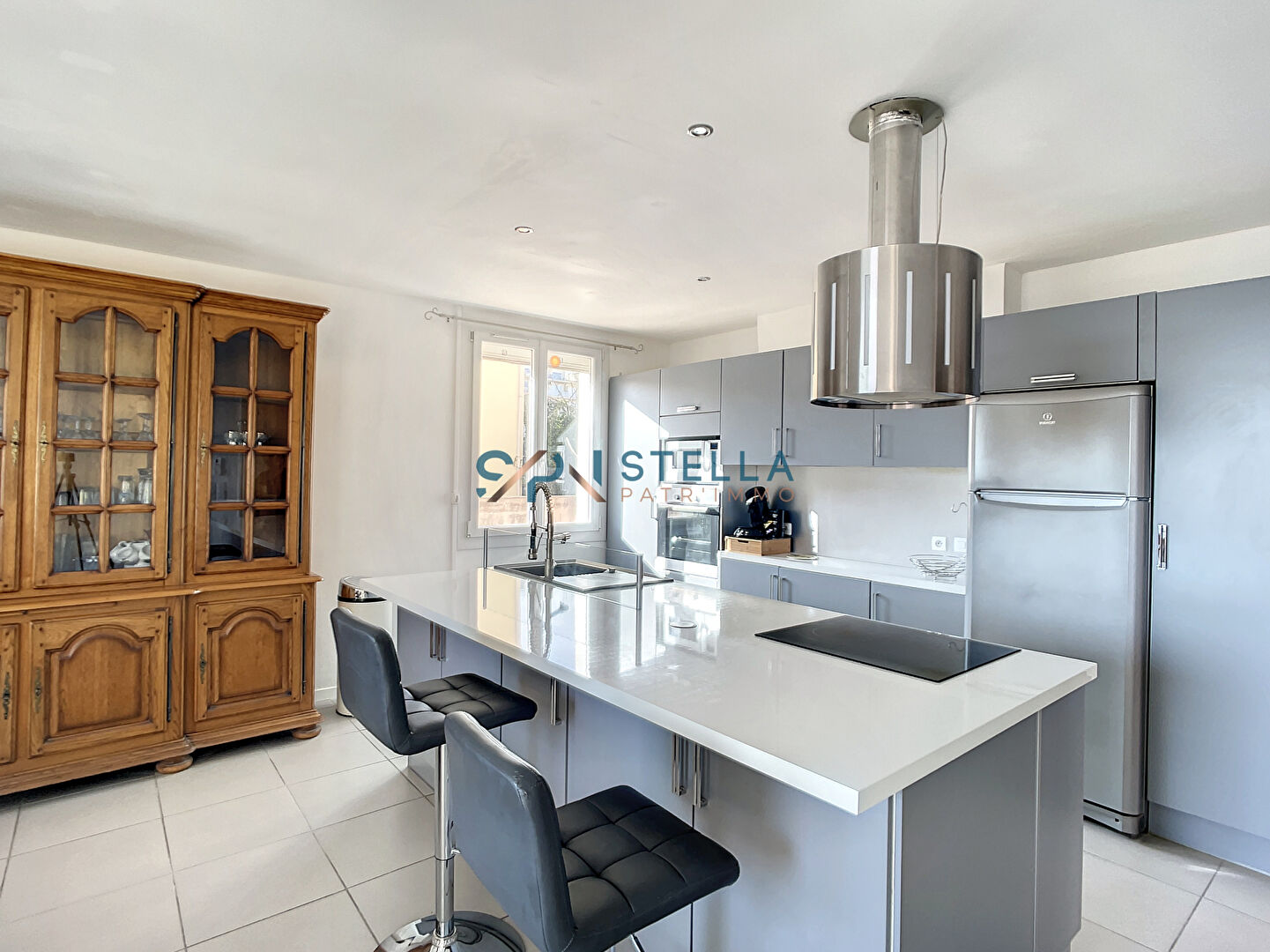 Photo T3 meublé rénové vue mer à l'année - secteur Castelvecchio image 2/6