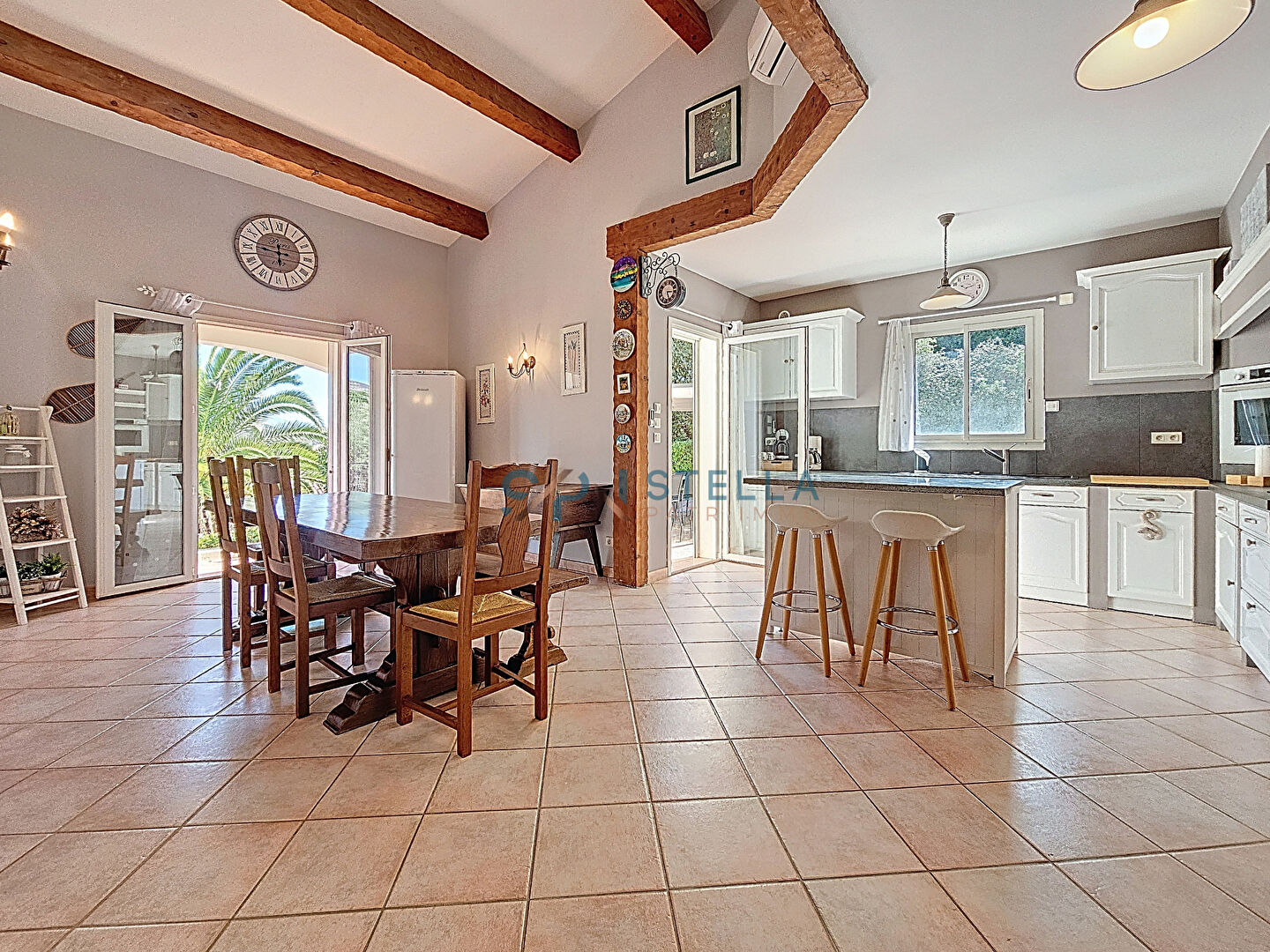 Photo À Vendre - Villa Familiale de 255 m² avec Vue Mont Gozzi - Alata image 1/6