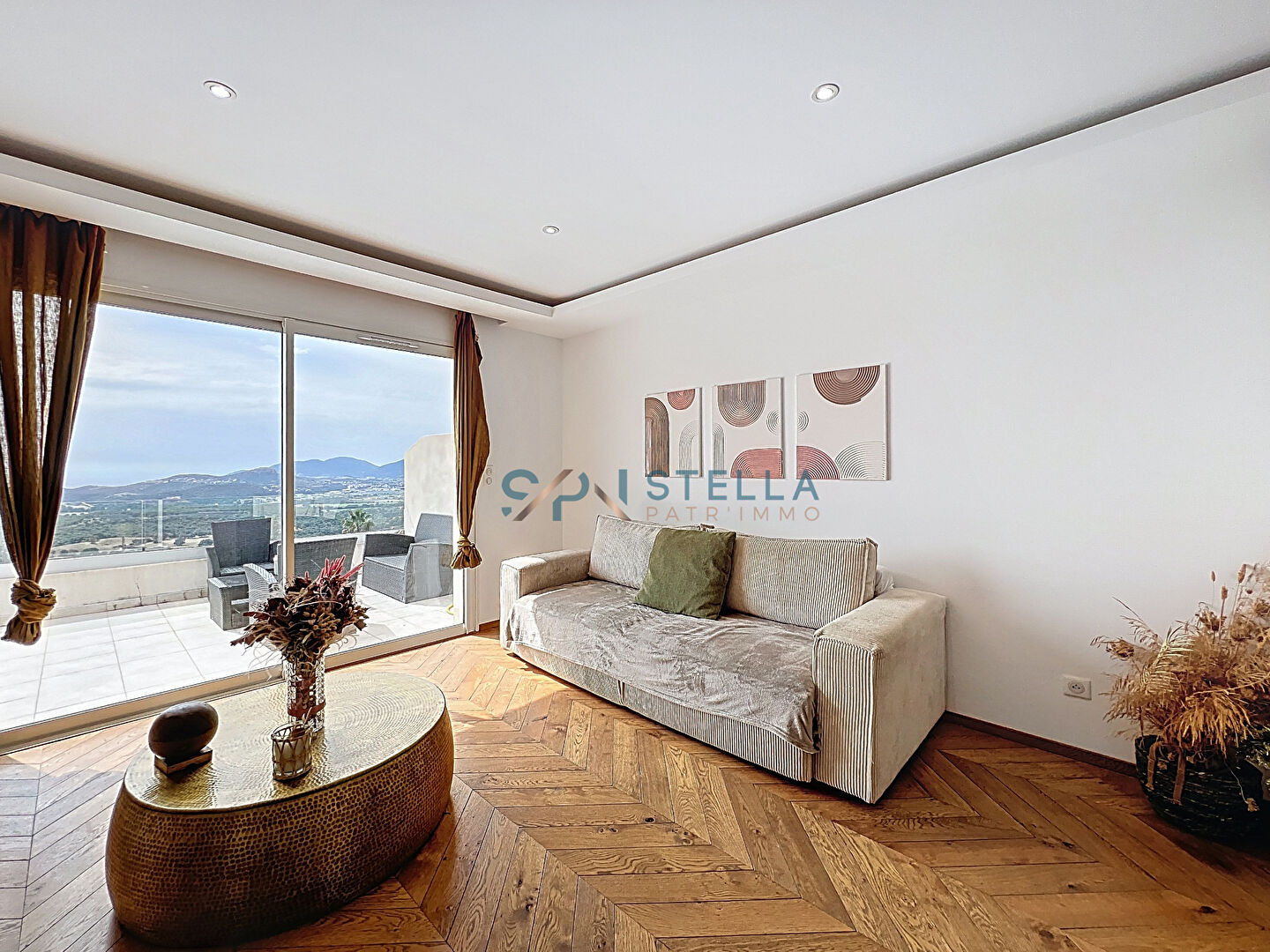 Appartement de 120 m²  séparé en 2 T3, vue dégagée et mer Cuttoli-Corticchiato