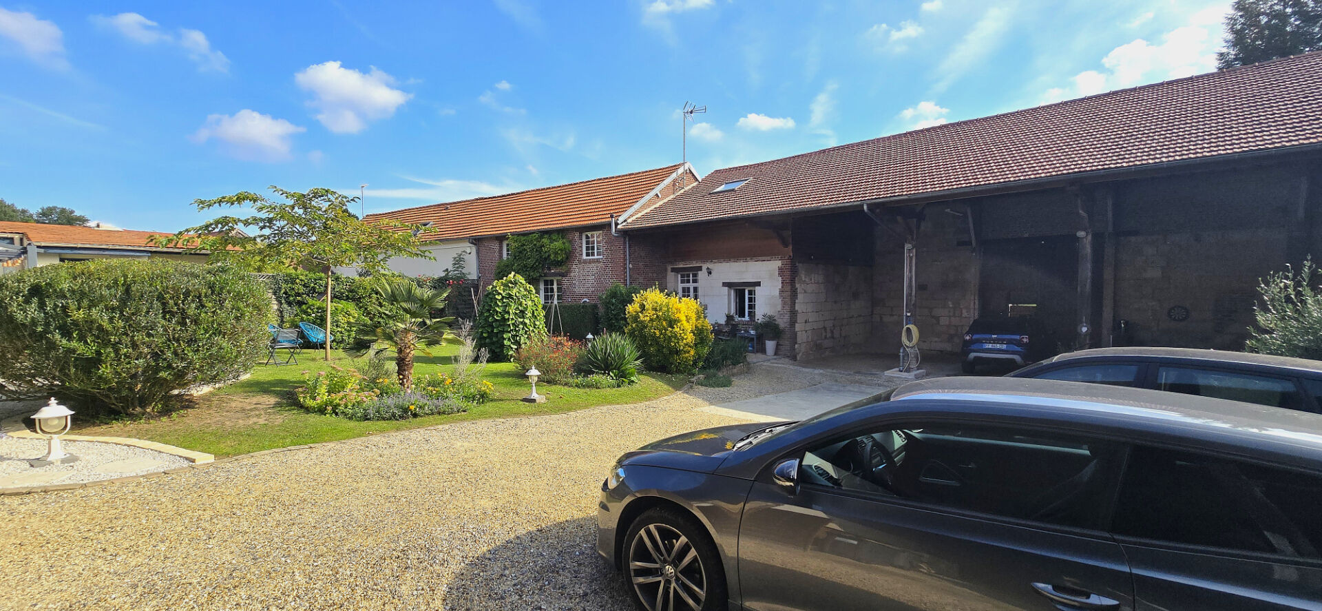 Photo Rare sur le marché ! image 1/6