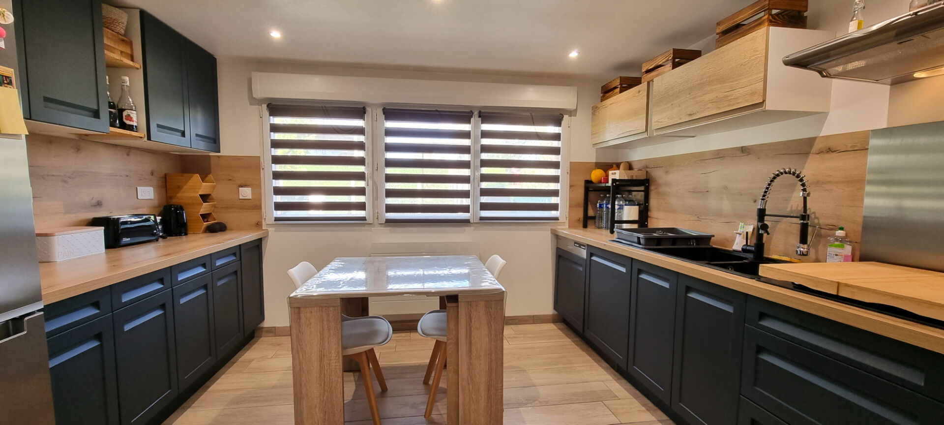 Photo MAISON ENTIEREMENT RENOVEE image 3/6