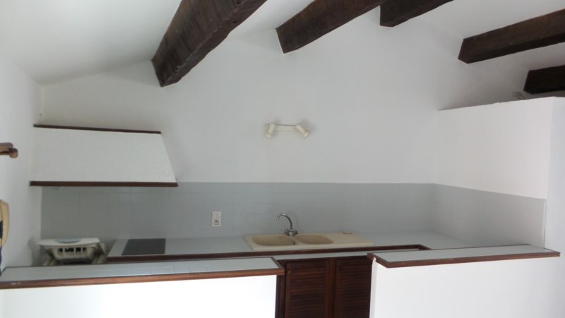 Photo Grand studio centre ville Orange image 5/6