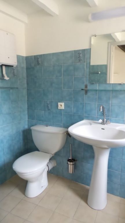 Photo Grand studio centre ville Orange image 6/6