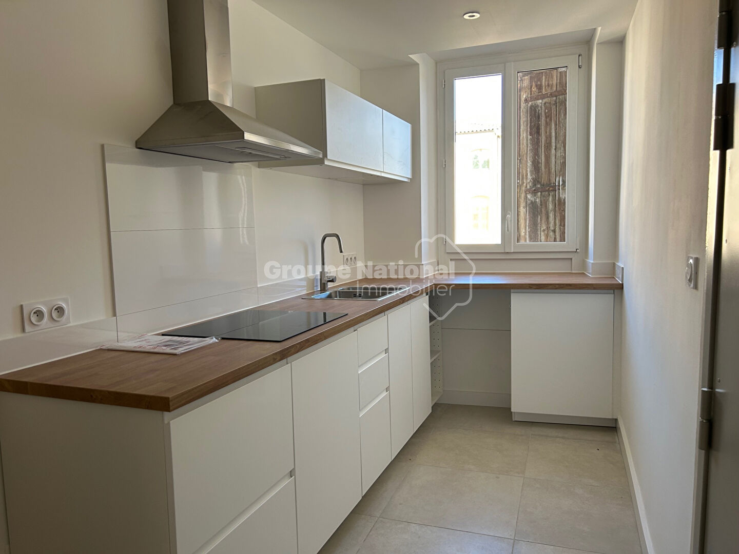 Photo Appartement Orange 3 pièce(s) 53 m2 image 1/6