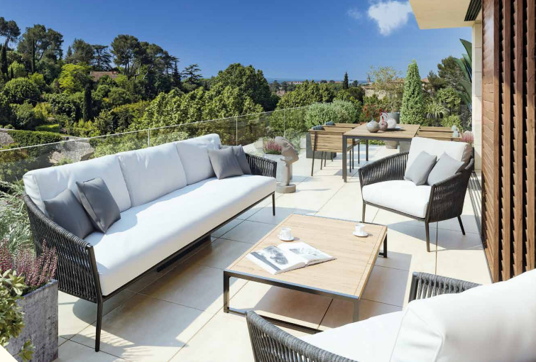 Appartement T3 de 68m2 avec une terrasse de 15m2 à AIX-EN-PROVENCE