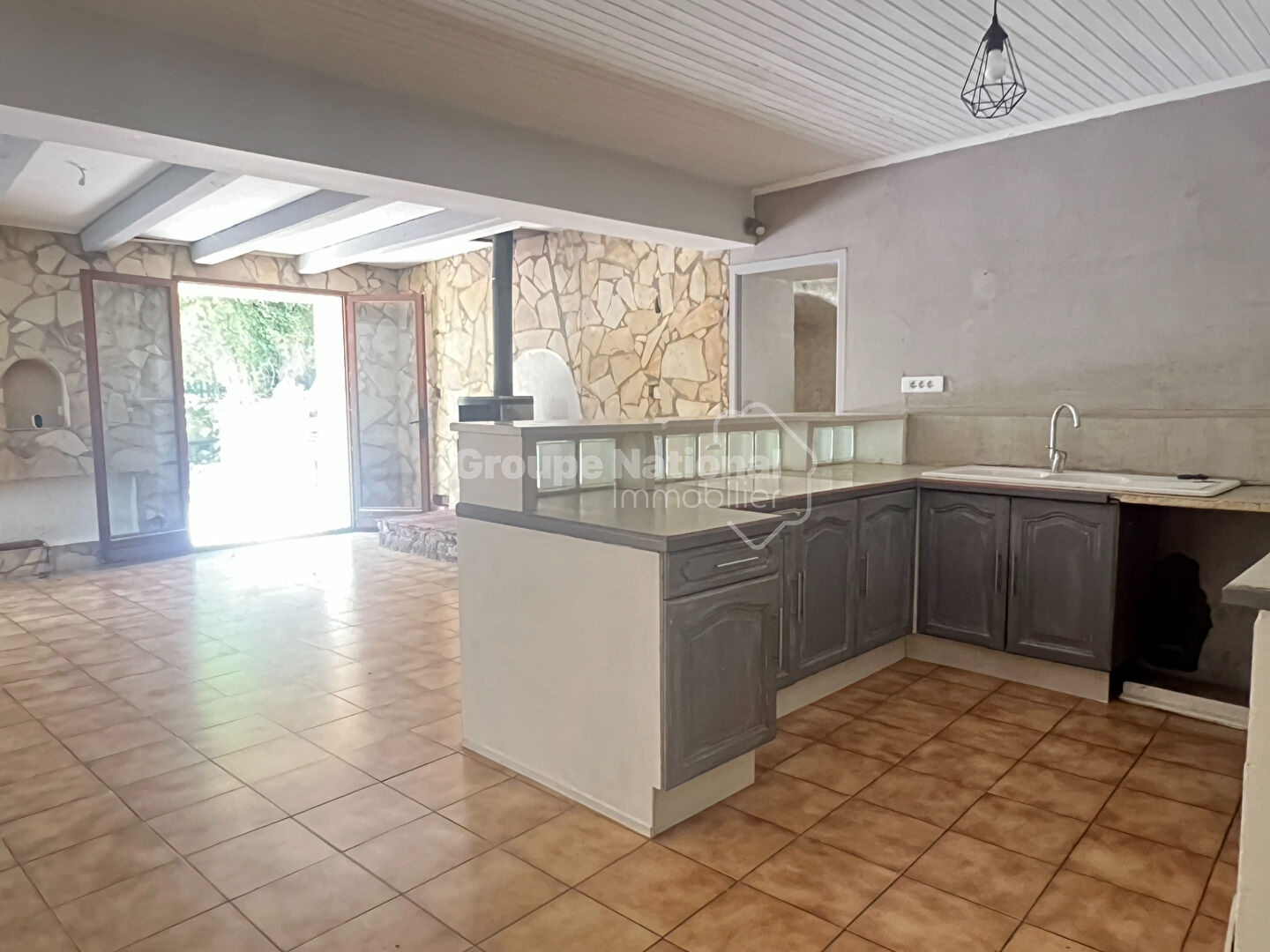 Maison  T4 de 105 m² + annexes avec terrasse et cave à vendre à la Perussonne Aubagne