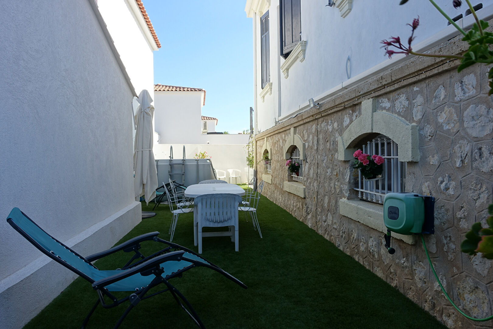 Photo APPARTEMENT T2/3 RDJ DE 80 m²  avec 112 m² de jardin, portail électrique à Plan de Cuques 13380 image 5/6