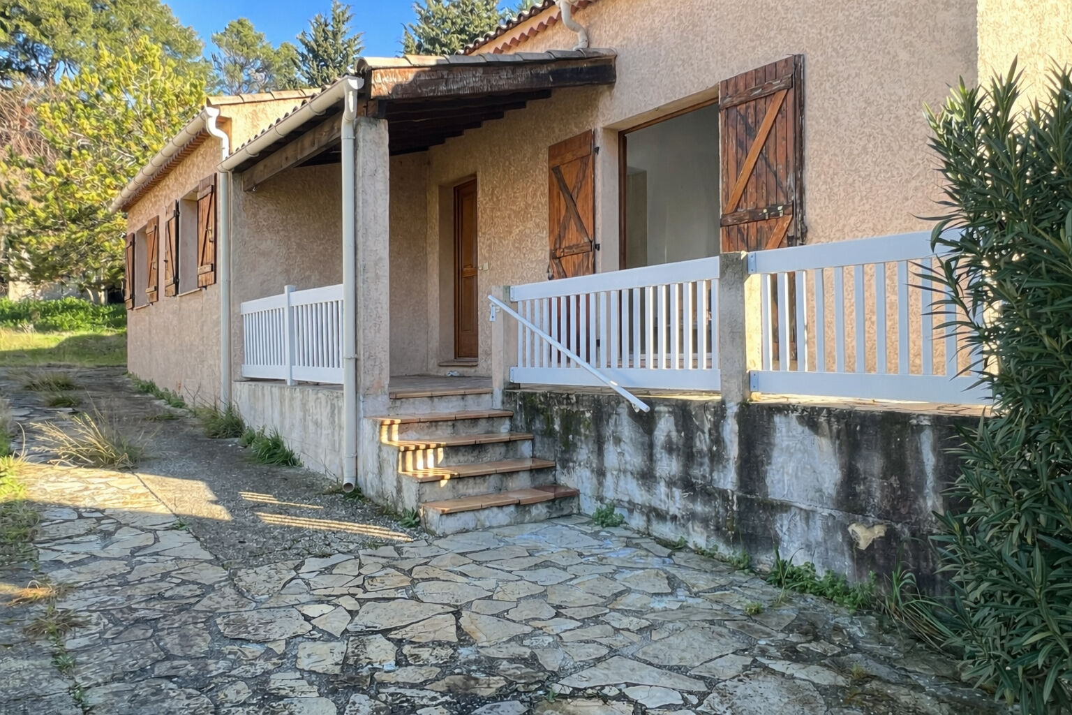 Agence immobilière de GNIMMO - L'immobiliere des collines- Aubagne - GNIMMO - L'immobiliere des collines-RDO