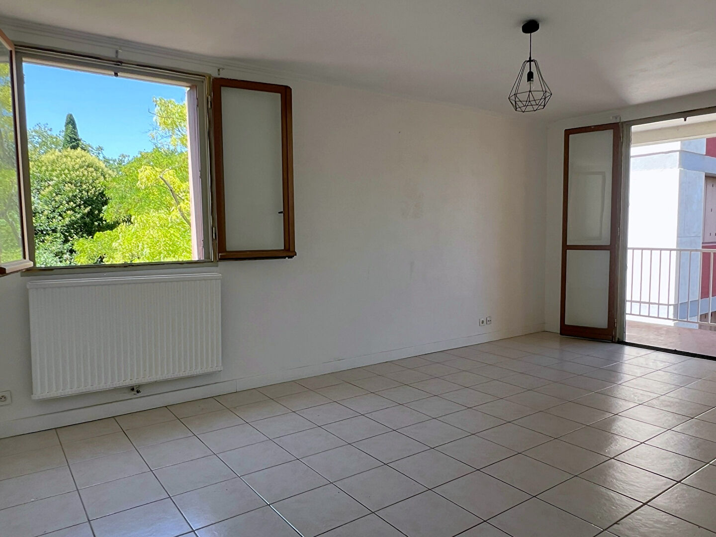 Agence immobilière de GNIMMO - L'immobiliere des collines- Aubagne - GNIMMO - L'immobiliere des collines-RDO