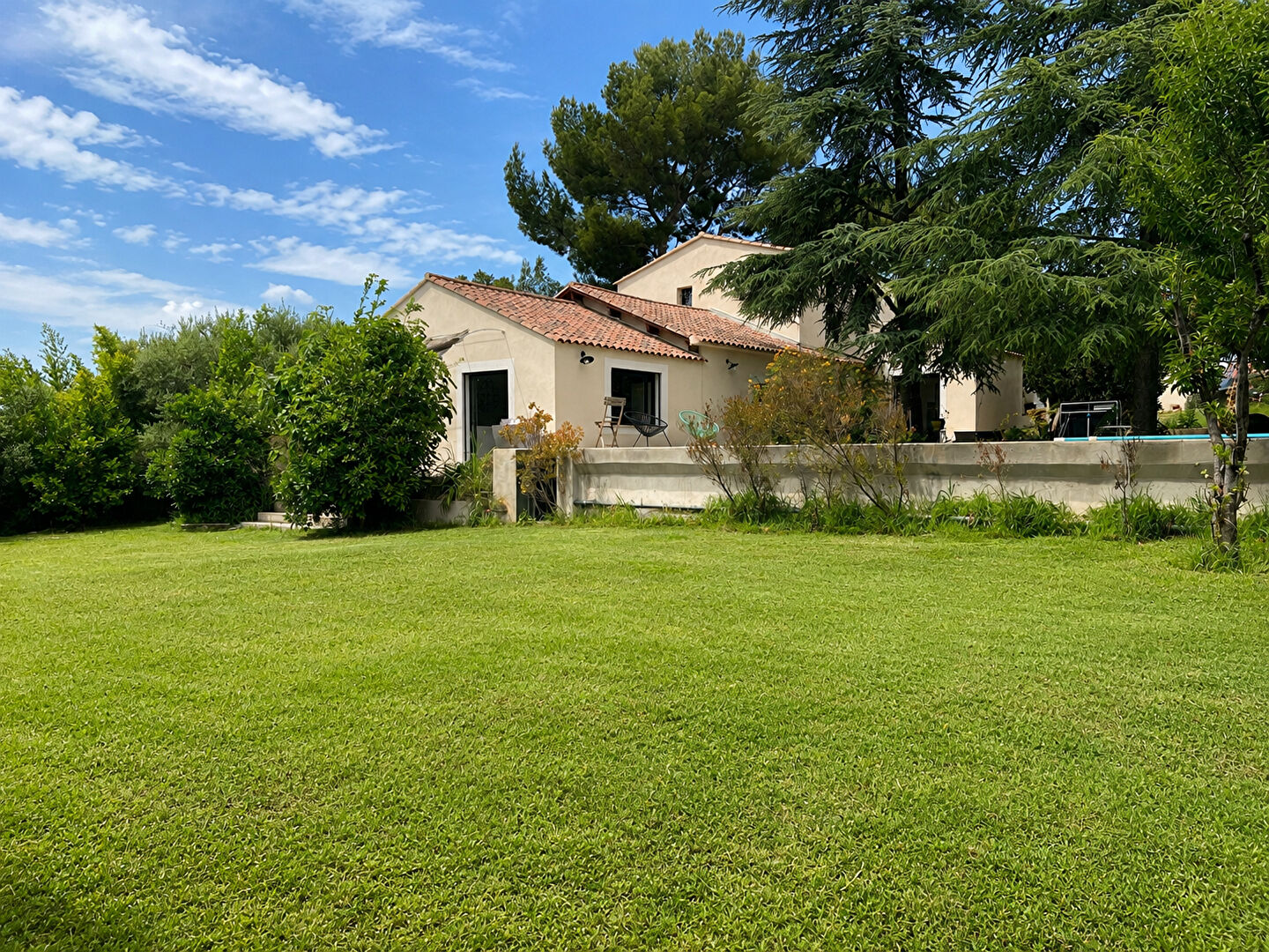 Agence immobilière de GNIMMO - L'immobiliere des collines- Aubagne - GNIMMO - L'immobiliere des collines-RDO