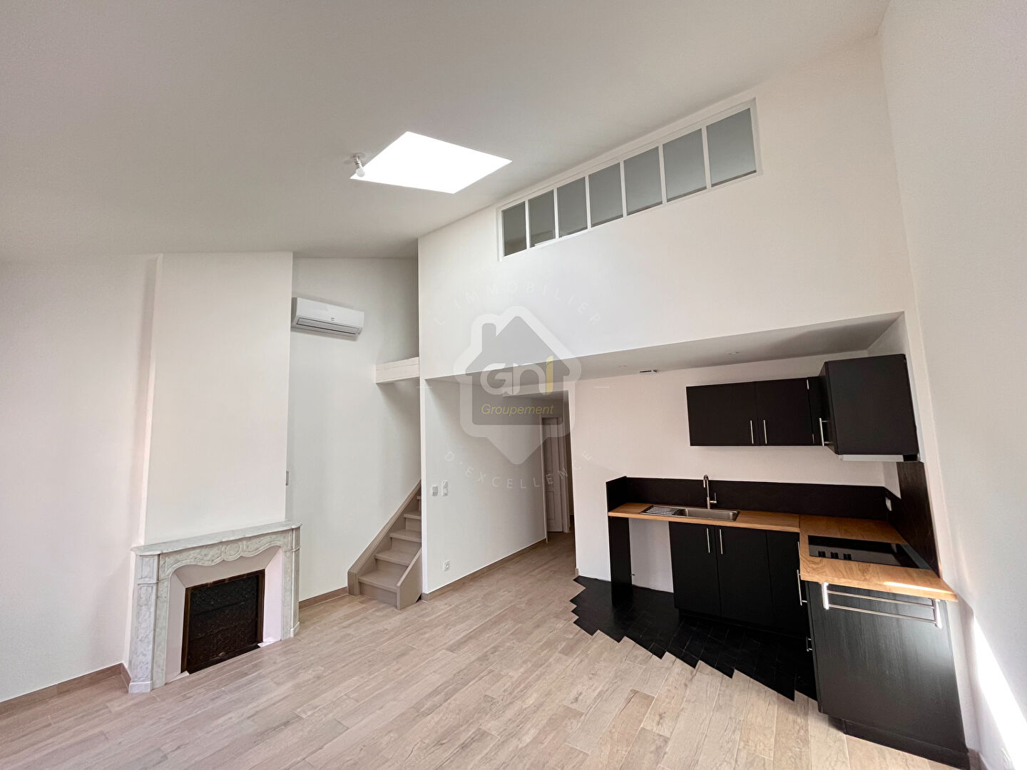 BEAU DUPLEX EN CENTRE VILLE