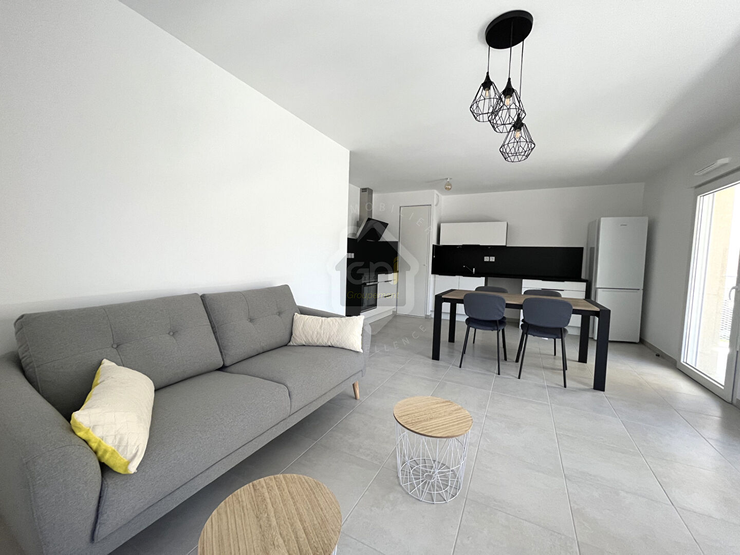 T3 MEUBLÉ - RES. ATELIERS ARLES