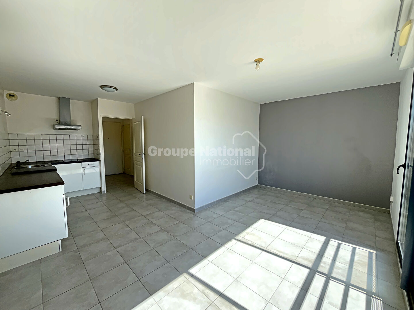 Photo Appartement T2 avec garage image 5/6